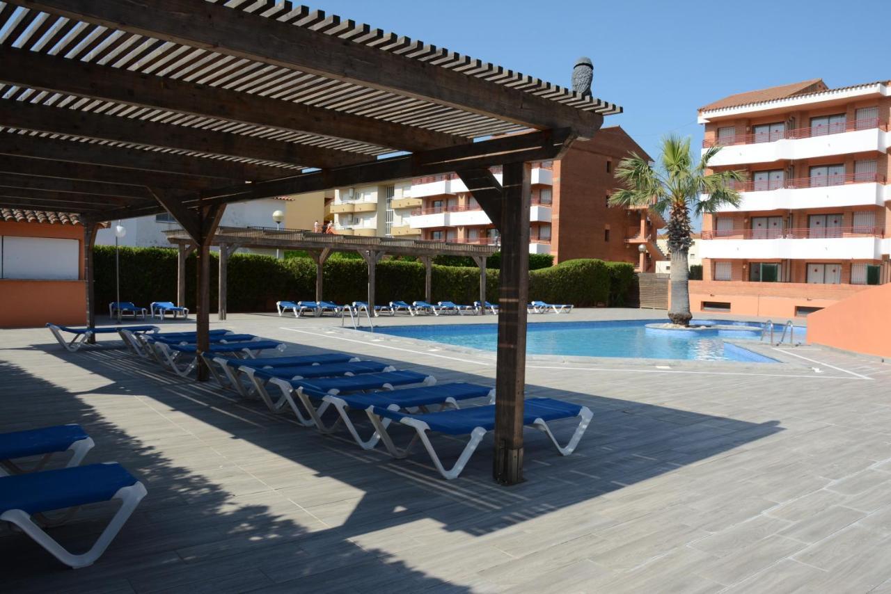 Apartamentos Familiares Sa Gavina Estartit レスタルティット エクステリア 写真