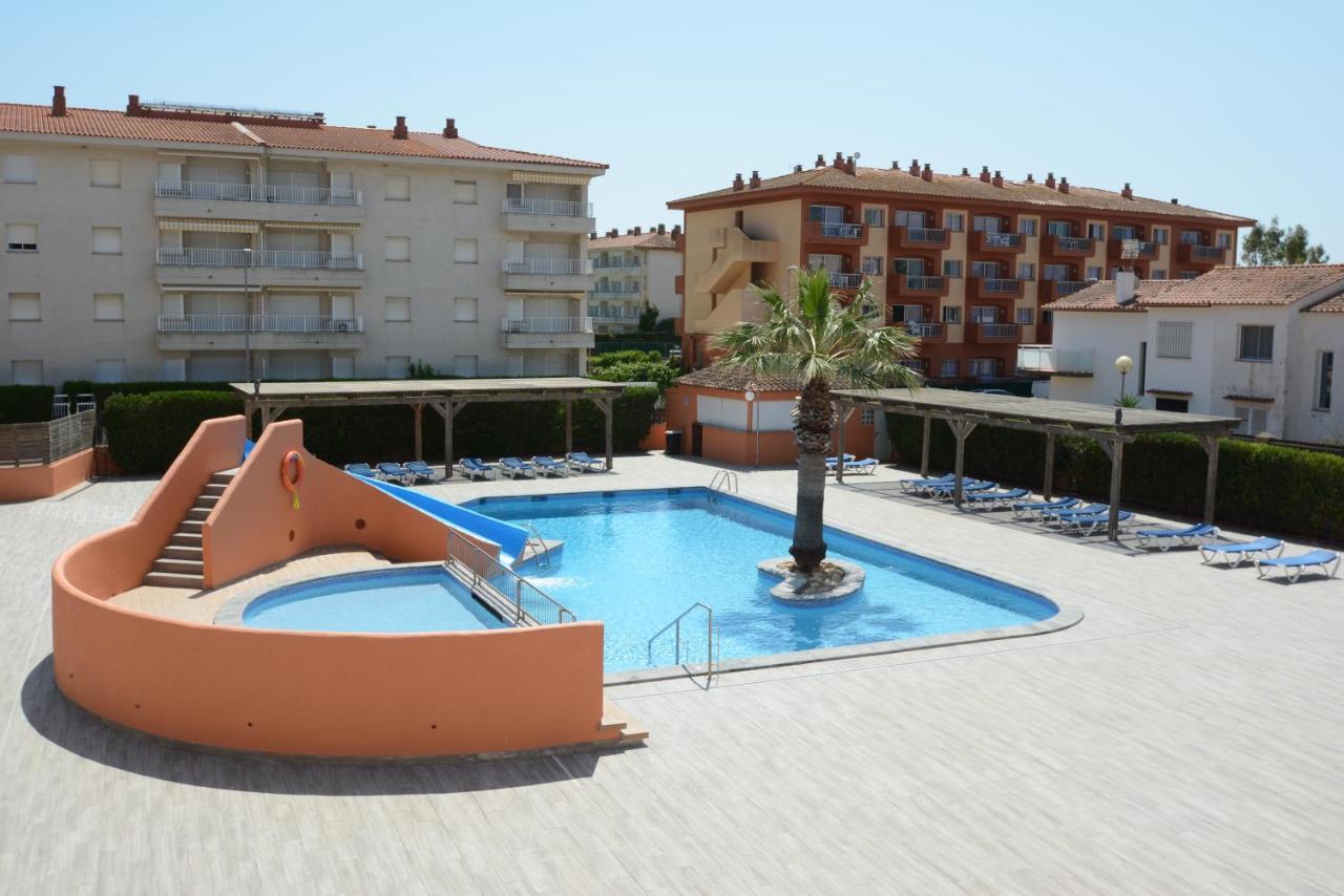 Apartamentos Familiares Sa Gavina Estartit レスタルティット エクステリア 写真