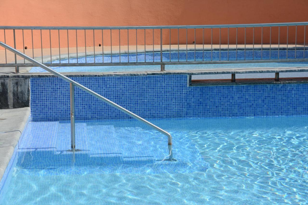 Apartamentos Familiares Sa Gavina Estartit レスタルティット エクステリア 写真
