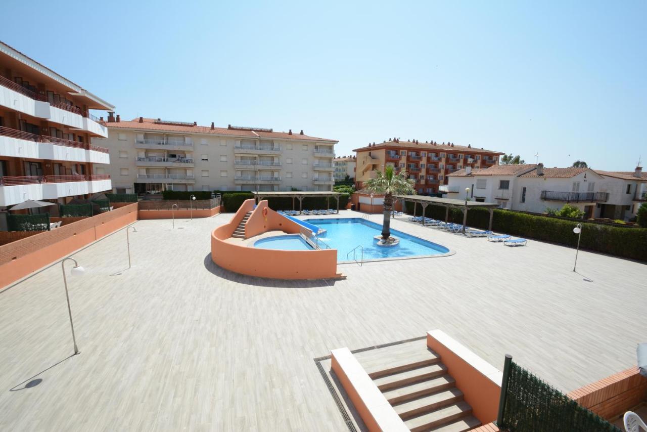 Apartamentos Familiares Sa Gavina Estartit レスタルティット エクステリア 写真