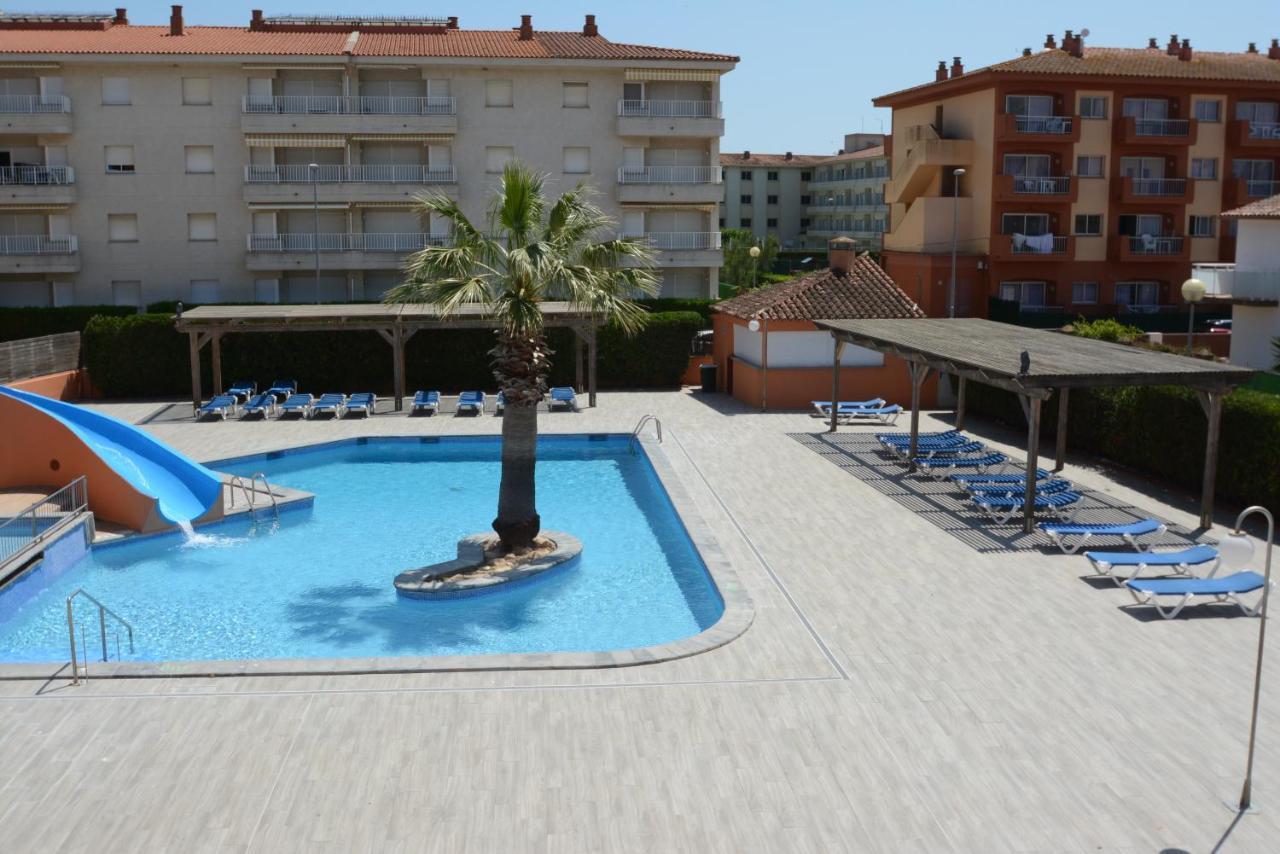 Apartamentos Familiares Sa Gavina Estartit レスタルティット エクステリア 写真